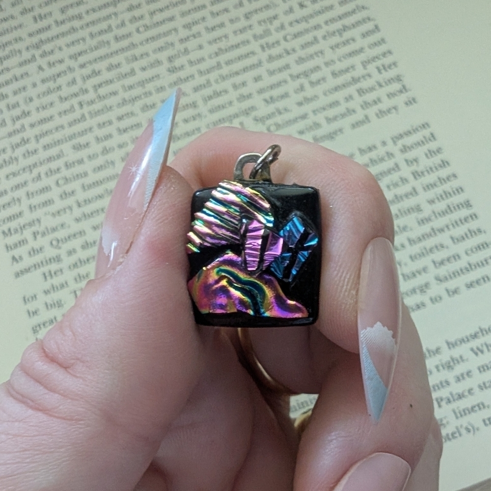 Colorful Geometric Pendant - Picture 2 of 6